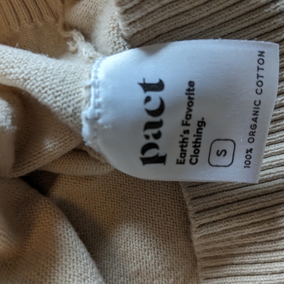 V Neck Pact Sweater - Picture 4 of 6